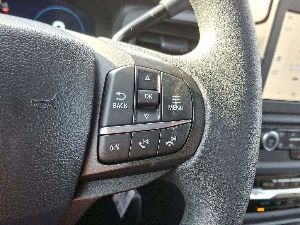 New 2025 Ford Explorer Base image 15