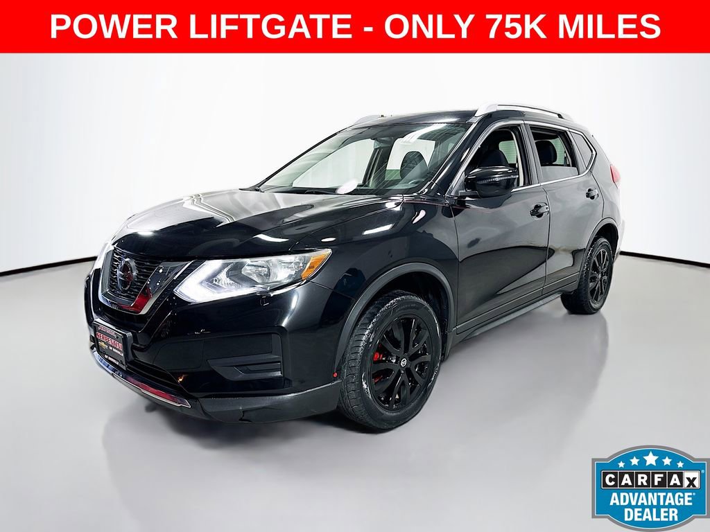 Used 2018 Nissan Rogue SV image 2