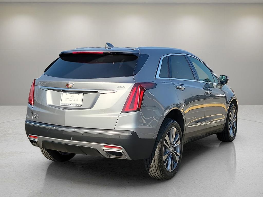 Used 2024 Cadillac XT5 Premium Luxury image 5
