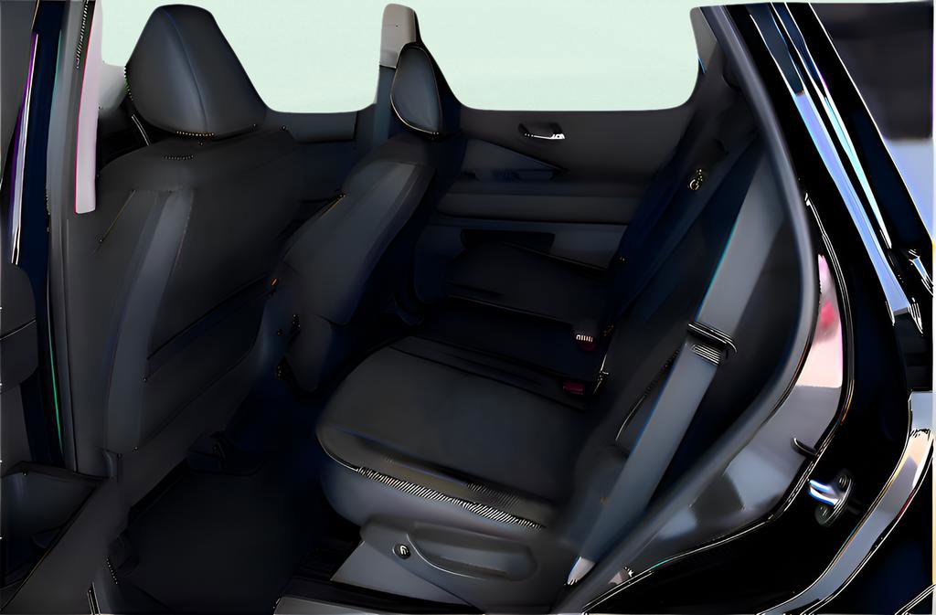 Used 2024 Nissan Pathfinder Platinum w/ Cargo Package image 16