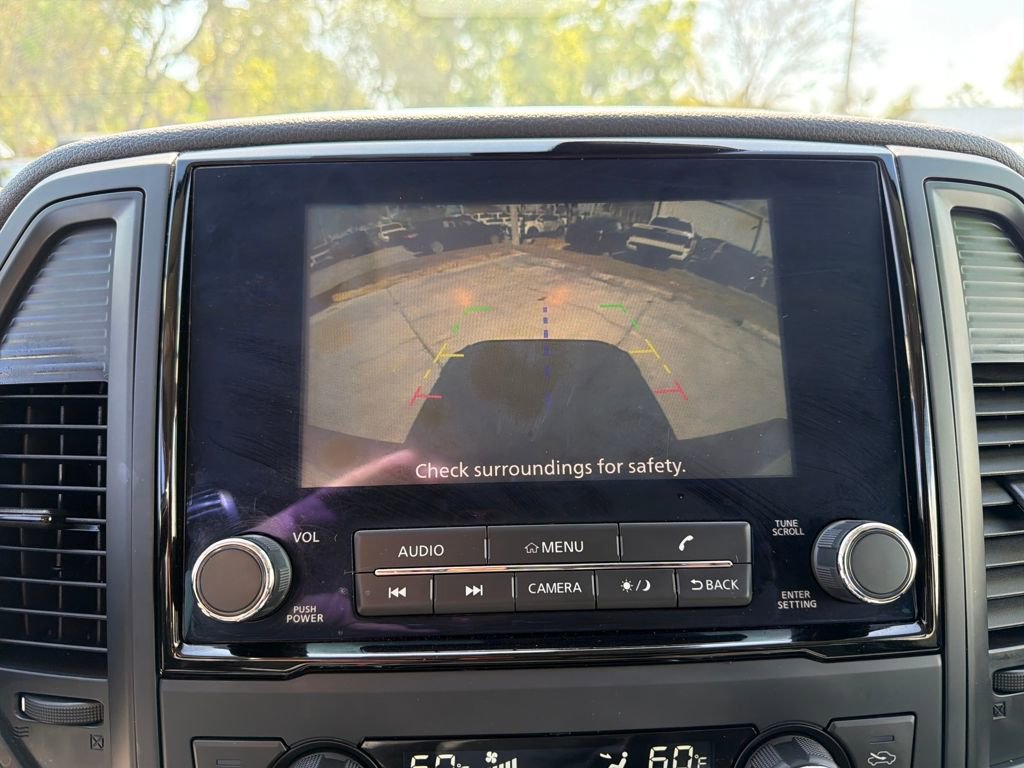 Used 2024 Nissan Titan SV w/ SV Convenience Package image 28