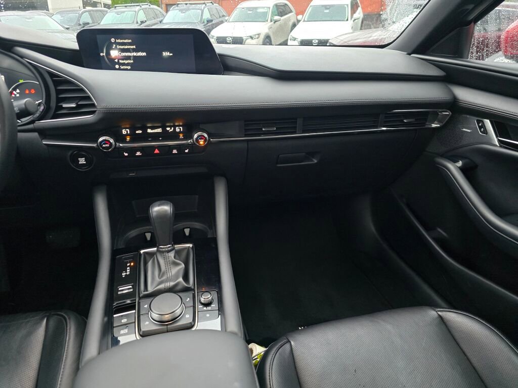 Used 2021 MAZDA MAZDA3 s image 13