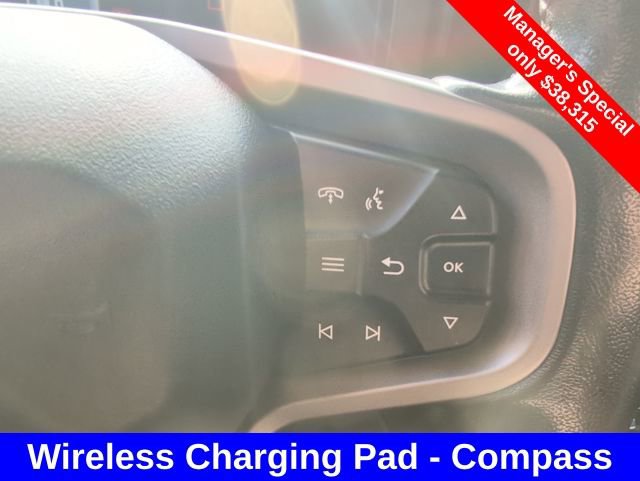 Used 2022 Ford Bronco Badlands image 17