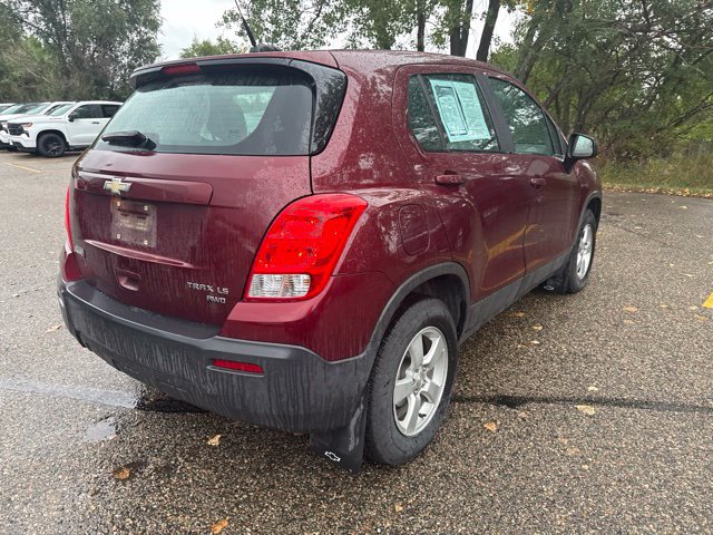 Used 2016 Chevrolet Trax LS AWD/4WD image 4