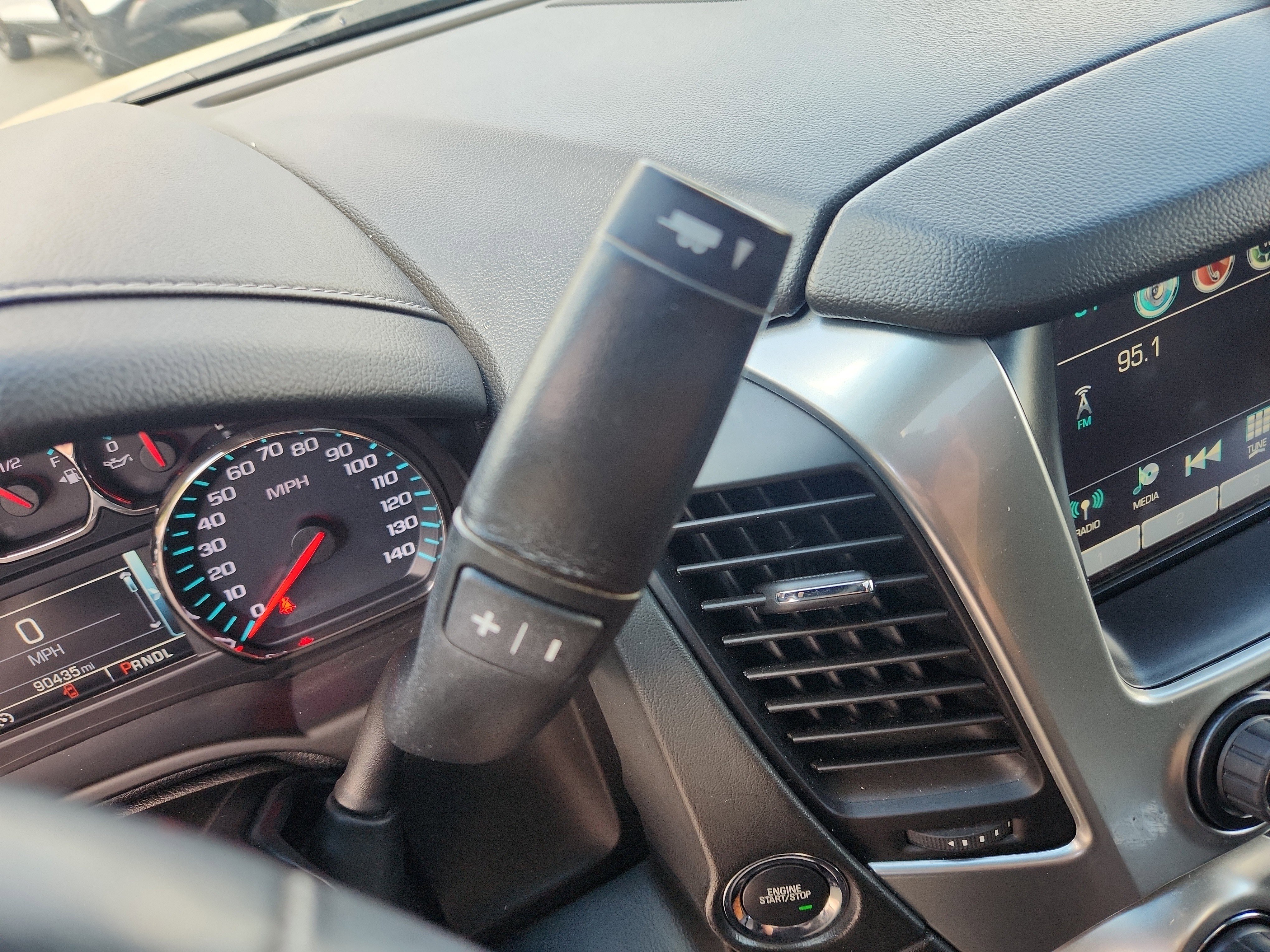 Used 2019 Chevrolet Tahoe Premier AWD/4WD image 31