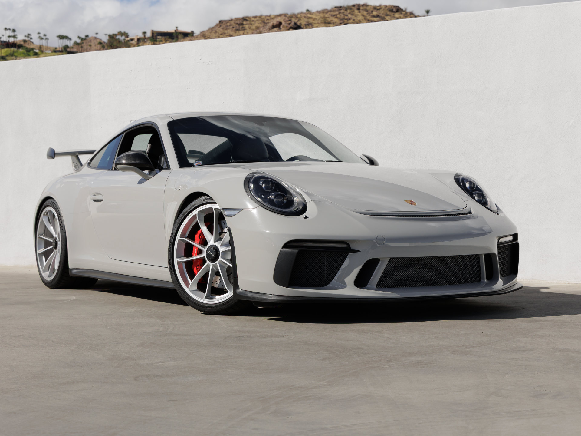 Used 2018 Porsche 911 GT3 RWD image 9