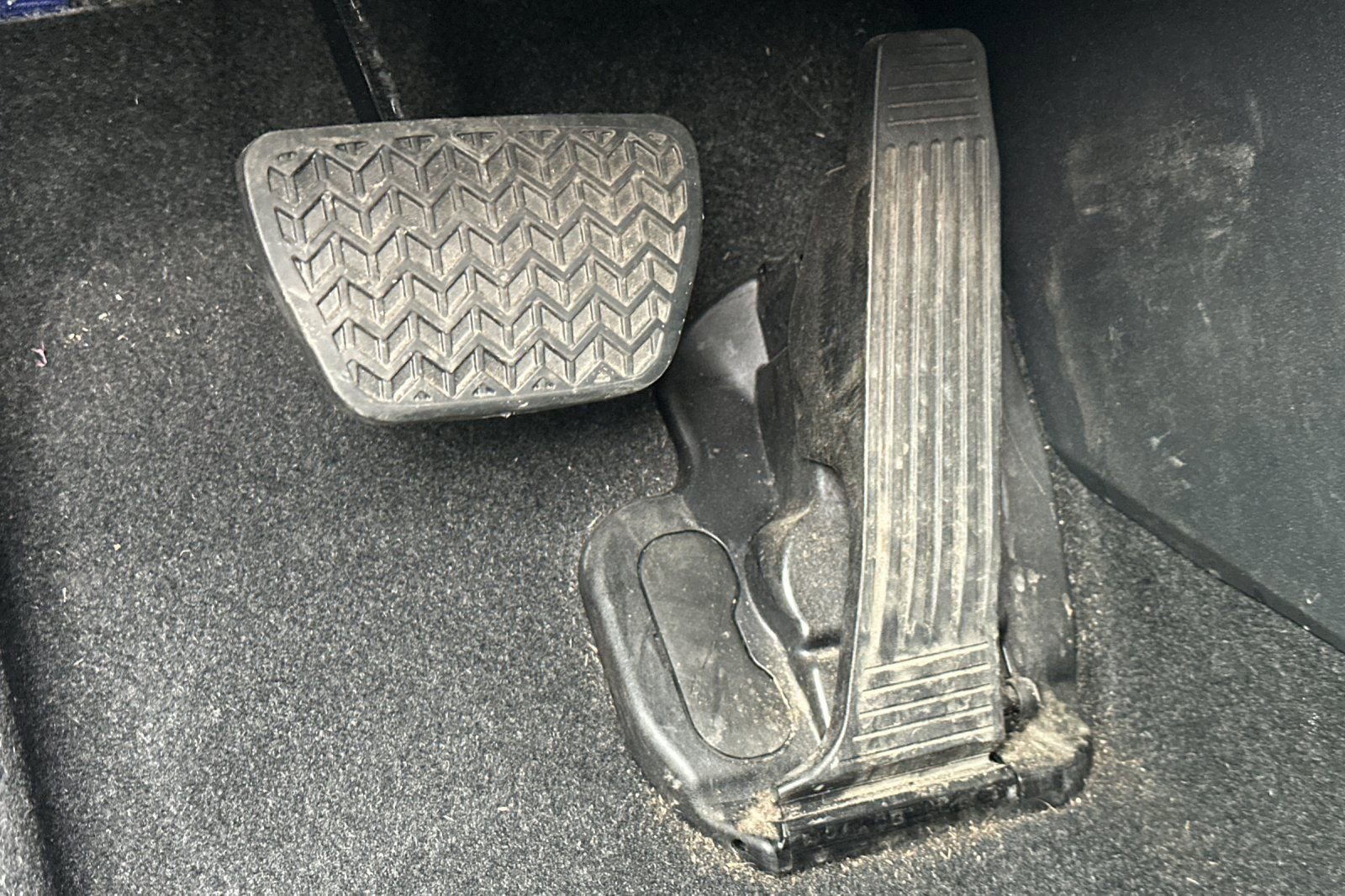 Used 2023 Toyota bZ4X Limited image 44