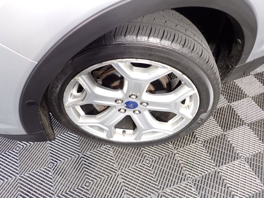Used 2019 Ford Escape Titanium AWD/4WD image 48