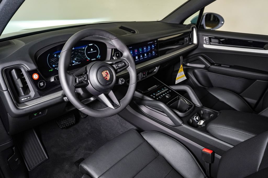 New 2026 Porsche Cayenne AWD/4WD image 4