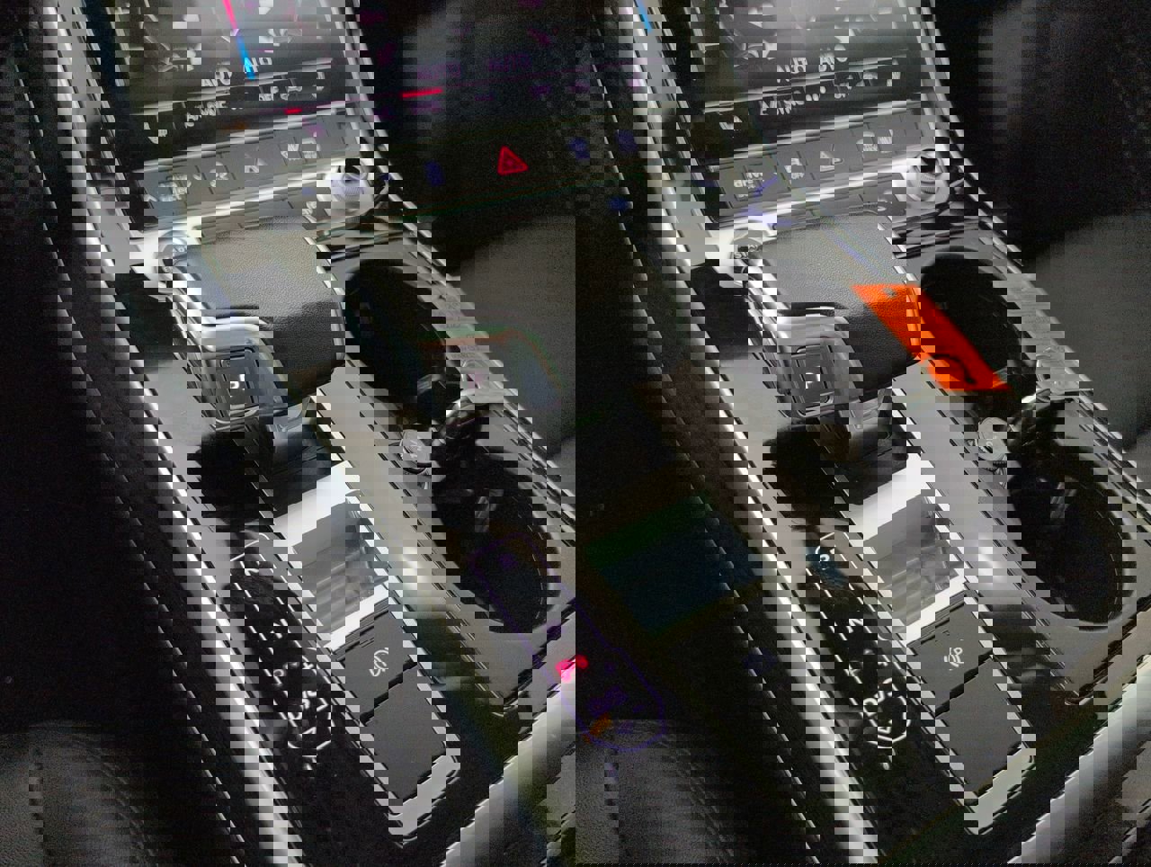 Used 2022 Audi Q7 3.0T Premium image 16