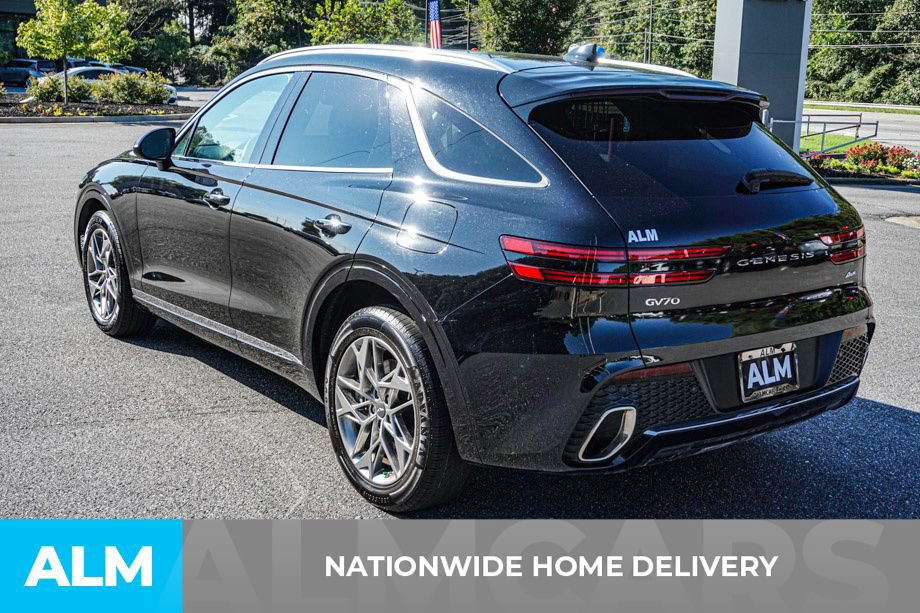 Used 2025 Genesis GV70 2.5T AWD/4WD image 4