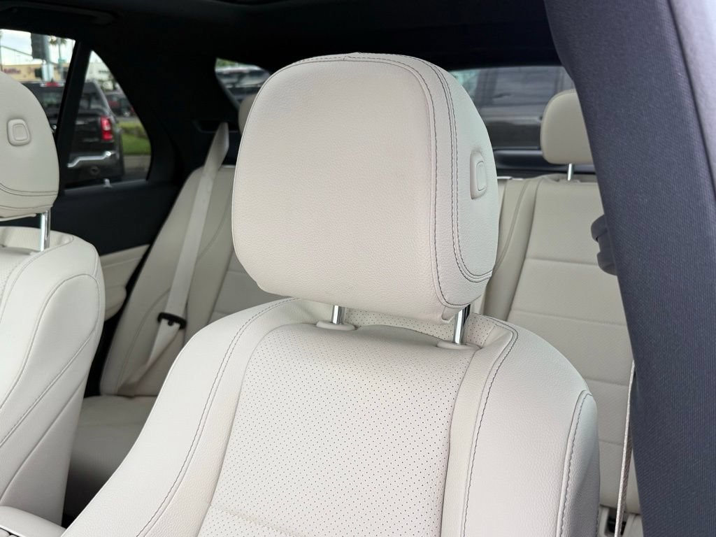 Certified 2026 Mercedes-Benz GLE 350 4MATIC image 3
