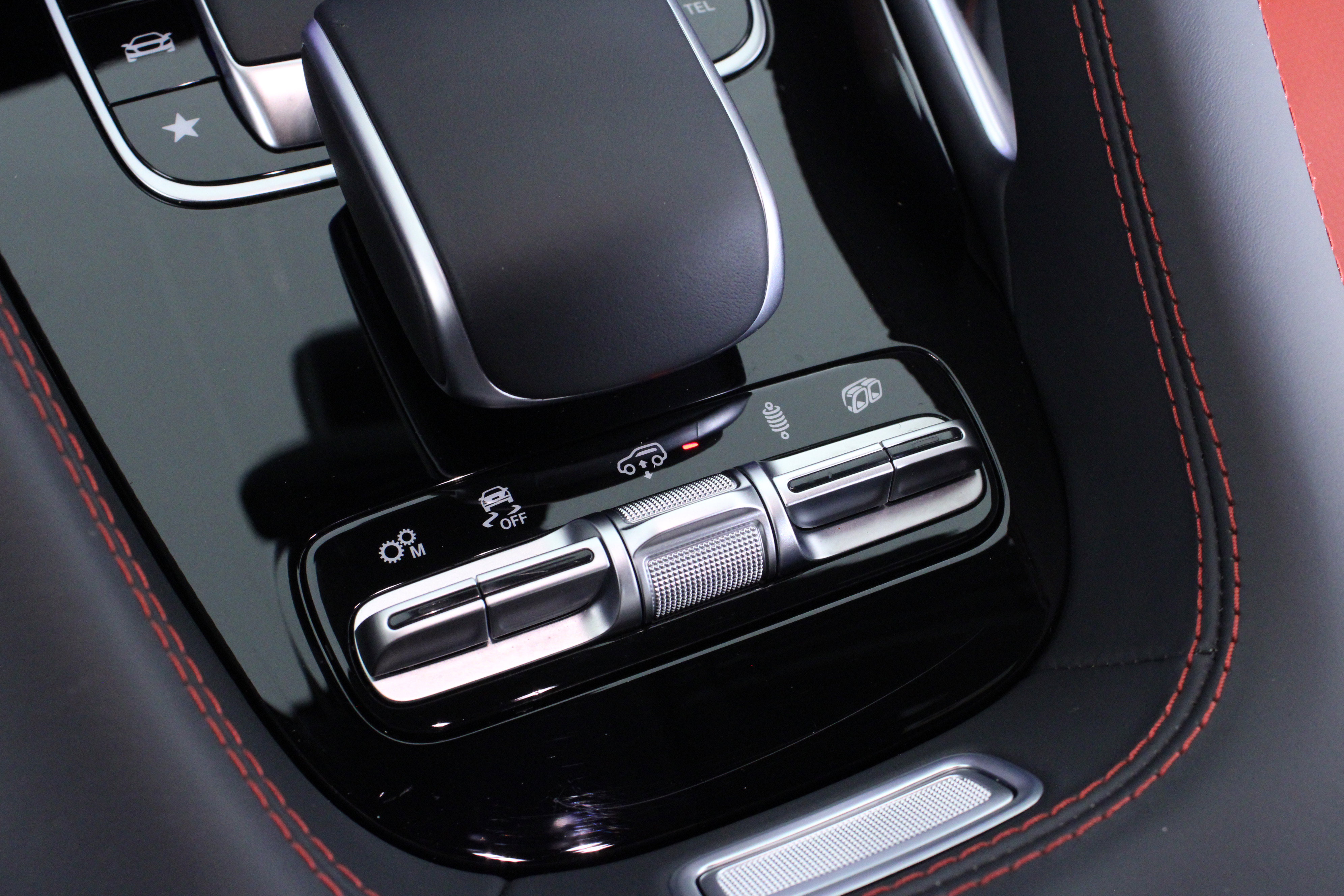 Used 2023 Mercedes-Benz GLE 53 AMG 4MATIC image 38