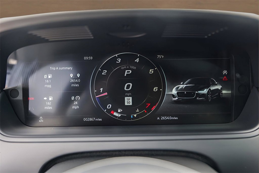 Used 2023 Jaguar F-TYPE R image 11