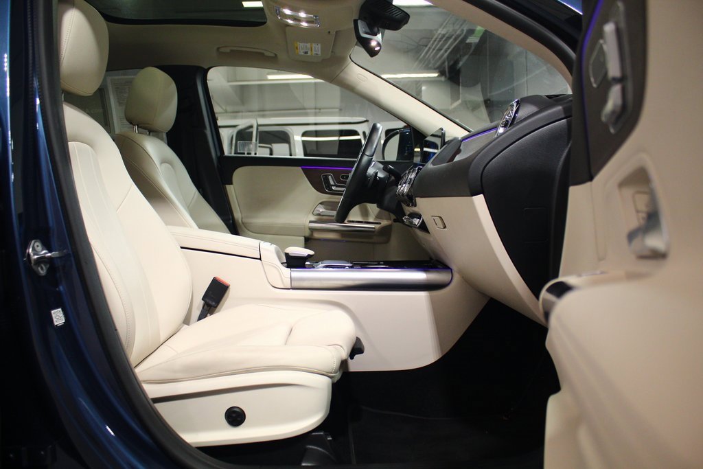 Used 2022 Mercedes-Benz GLA 250 4MATIC image 23