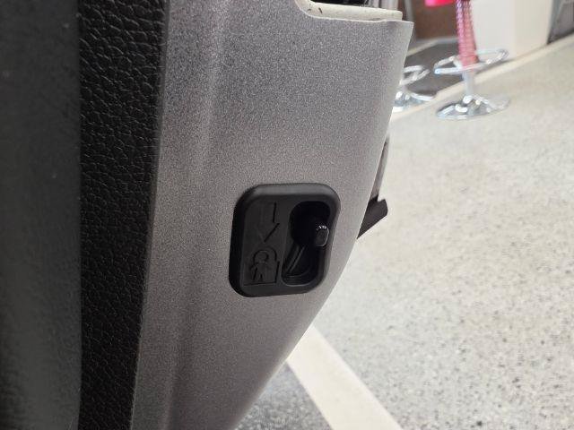 Used 2018 Honda CR-V EX-L image 30