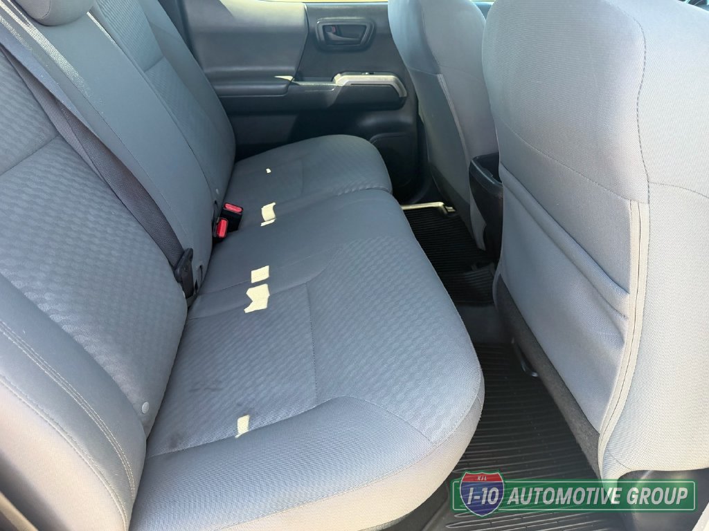 Used 2021 Toyota Tacoma SR5 RWD image 17