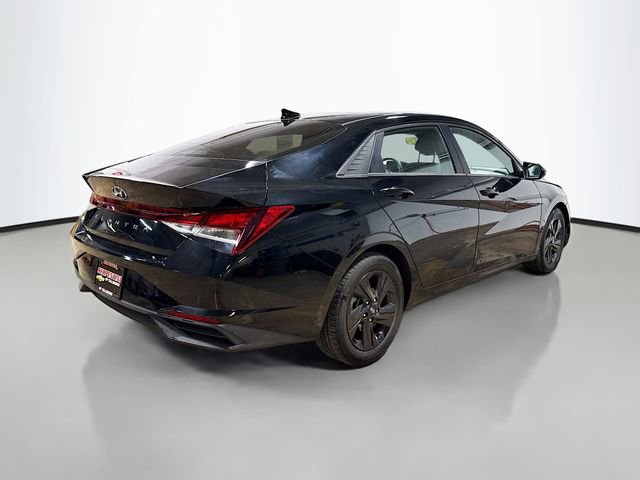 Used 2021 Hyundai Elantra SEL image 7