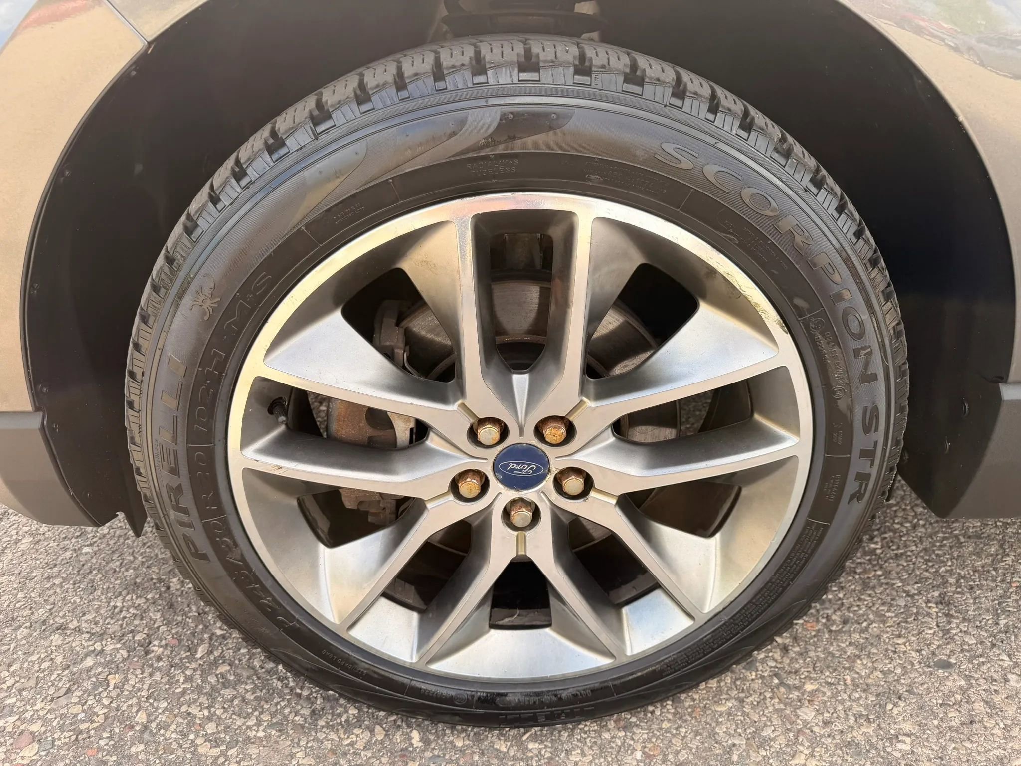 Used 2016 Ford Edge Titanium w/ Equipment Group 302A AWD/4WD image 20