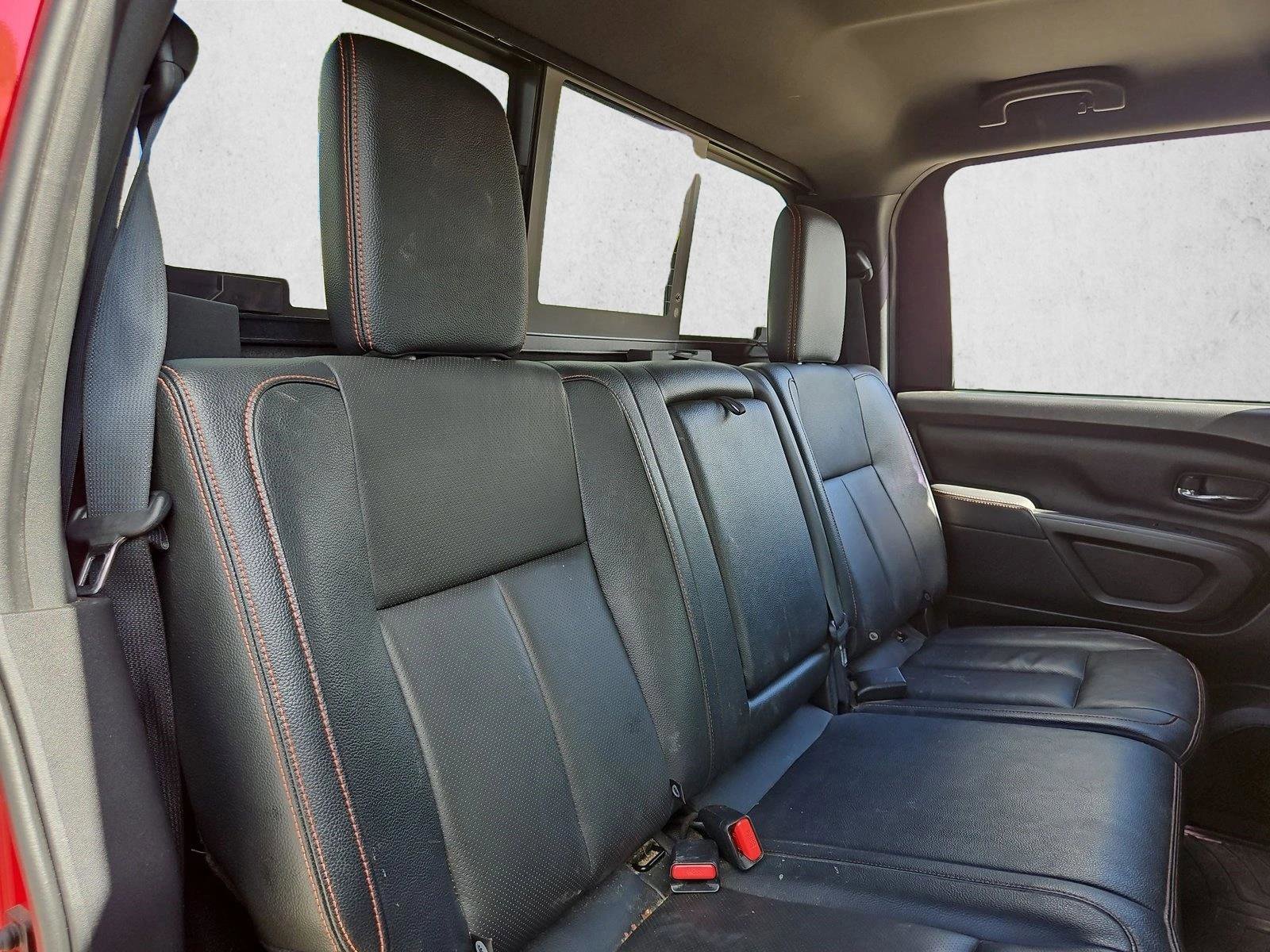 Used 2021 Nissan Titan PRO-4X w/ Pro-4x Convenience Package AWD/4WD image 18