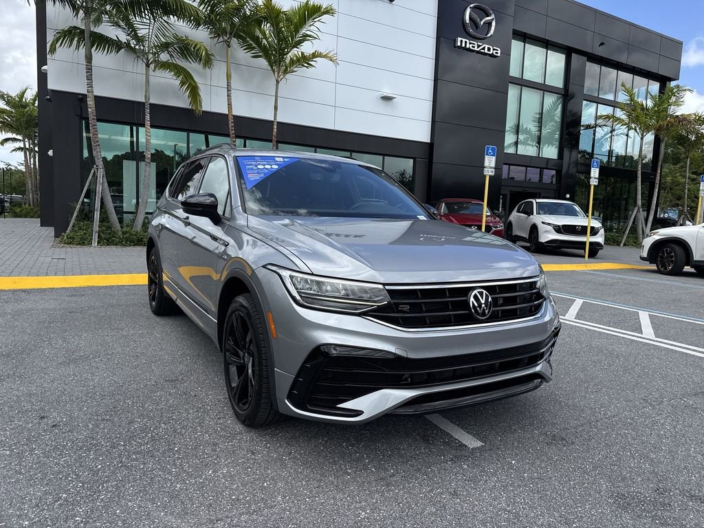 Used 2023 Volkswagen Tiguan SE R-Line image 7