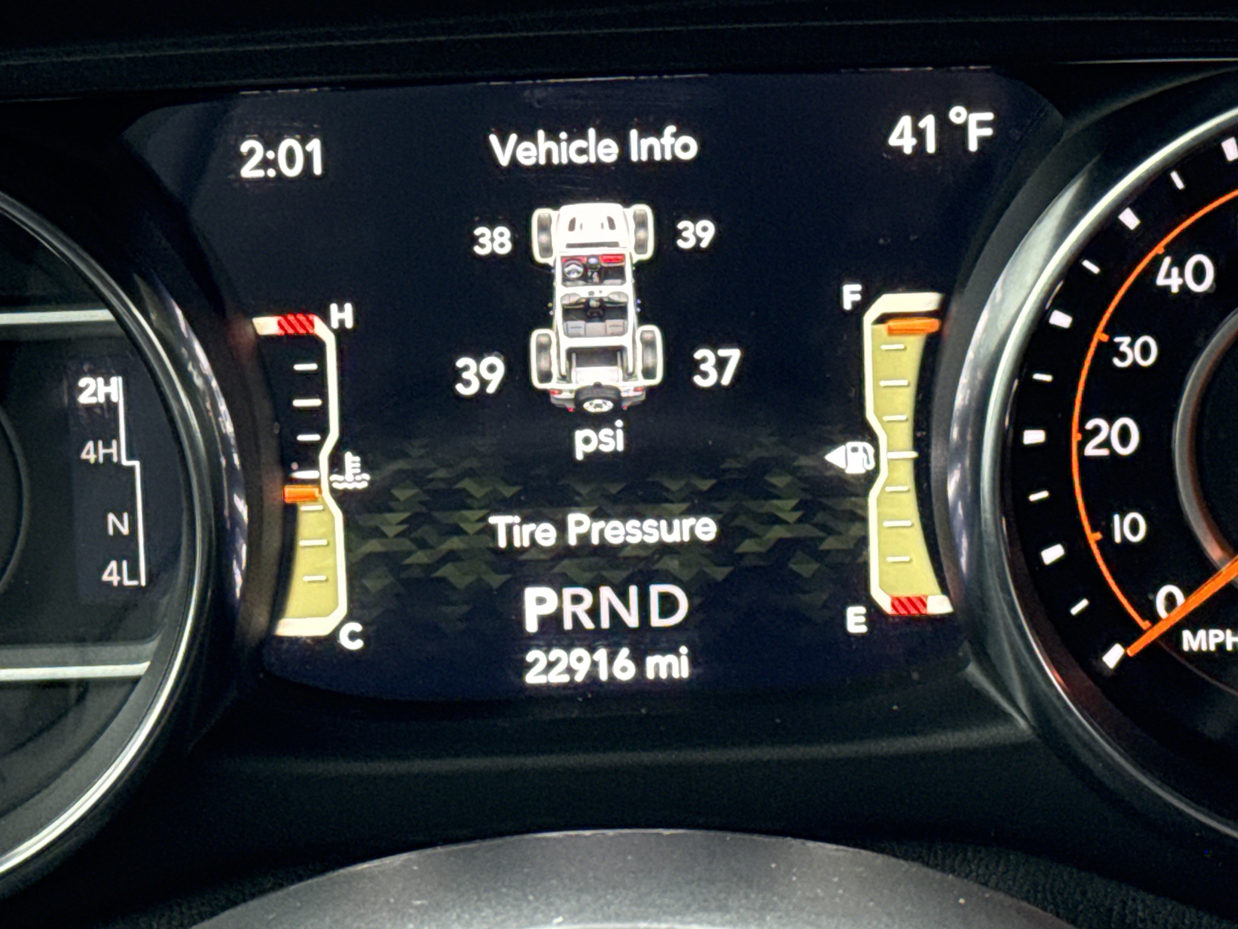 Used 2020 Jeep Wrangler Unlimited Sahara image 21