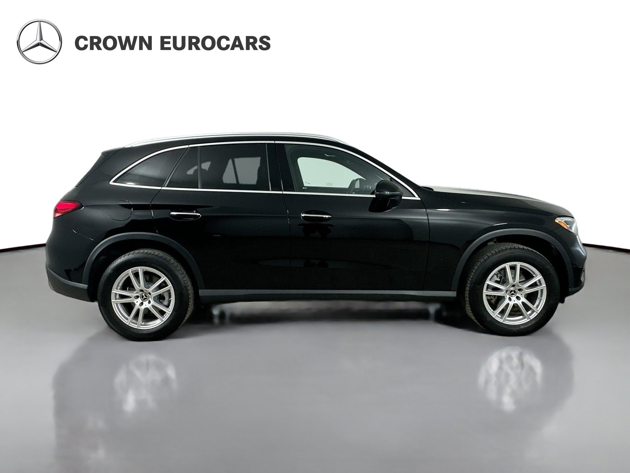 Certified 2023 Mercedes-Benz GLC 300 4MATIC image 4
