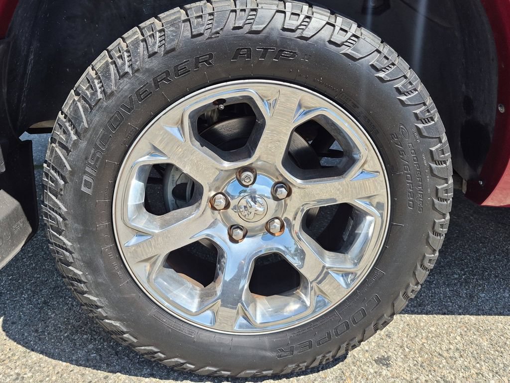 Used 2014 RAM 1500 Laramie w/ Convenience Group RWD image 13