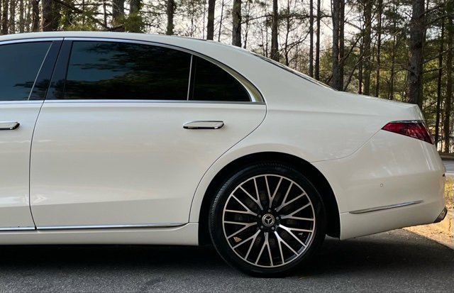 Used 2022 Mercedes-Benz S 580 4MATIC Sedan image 6