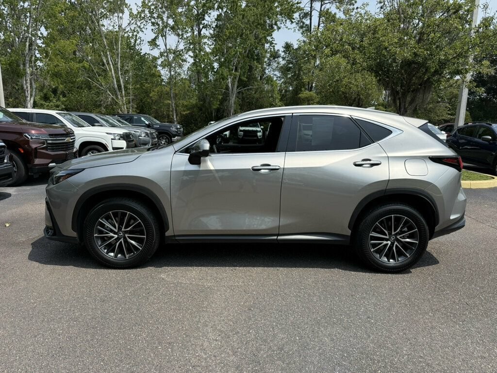 Used 2025 Lexus NX 250 FWD w/ Accessory Package (K3) image 2