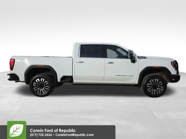 Used 2022 GMC Sierra 2500 Denali w/ Denali Ultimate Package AWD/4WD image 15