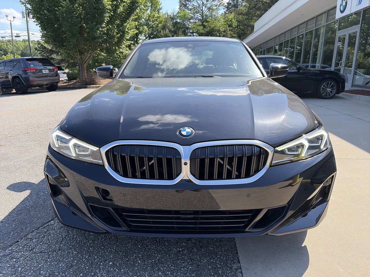 Certified 2025 BMW 330i Sedan RWD image 10