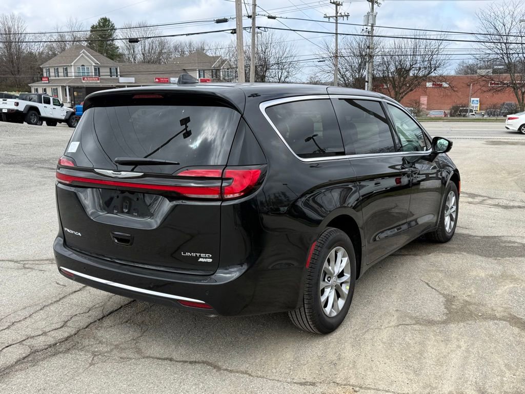 New 2026 Chrysler Pacifica Limited image 6