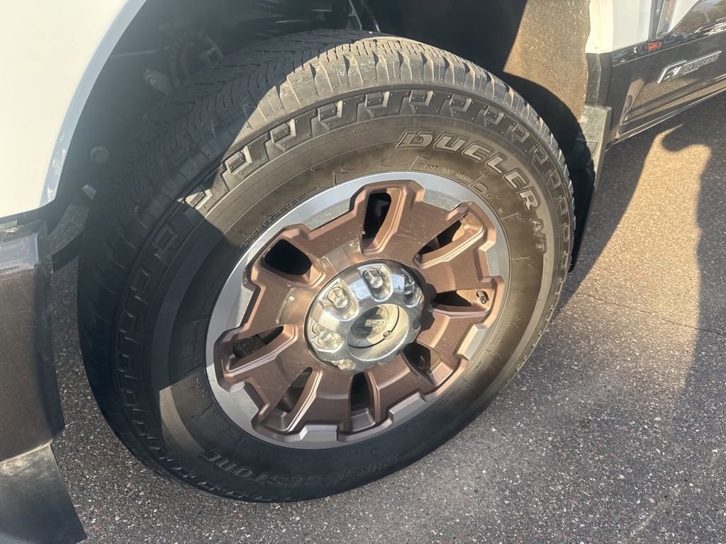 Used 2024 Ford F350 King Ranch image 8