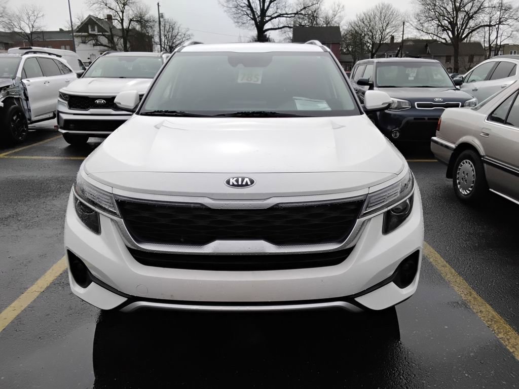 Used 2021 Kia Seltos EX image 12