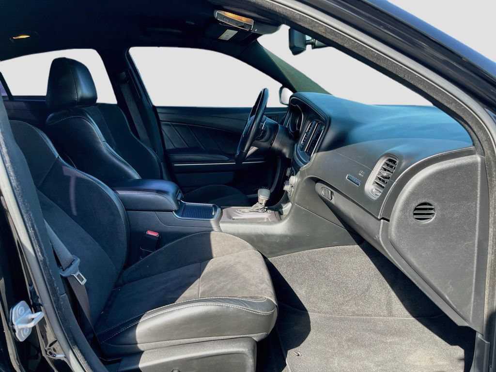 Used 2021 Dodge Charger R/T w/ Plus Group RWD image 27
