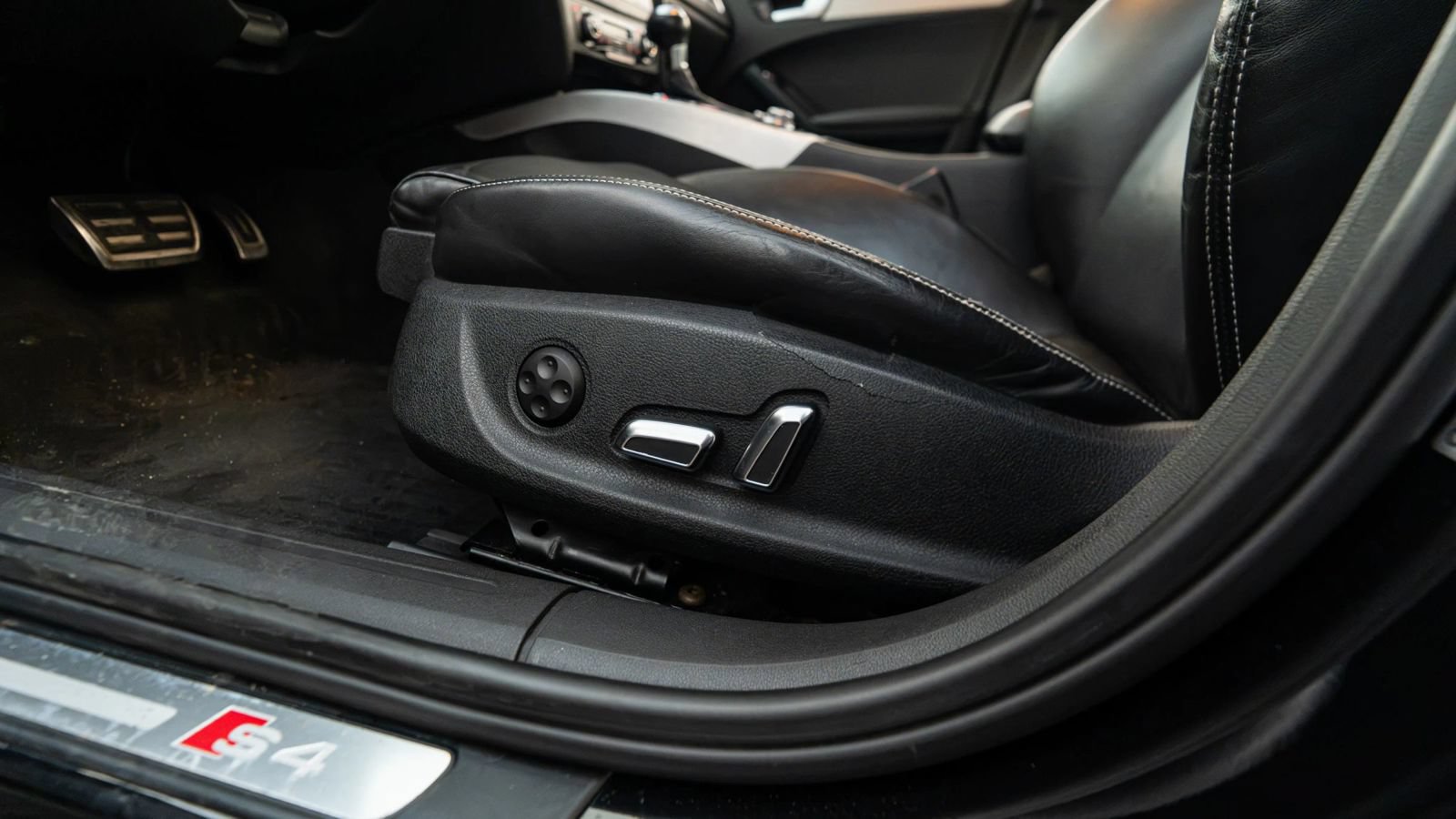 Used 2014 Audi S4 Premium Plus AWD/4WD image 28