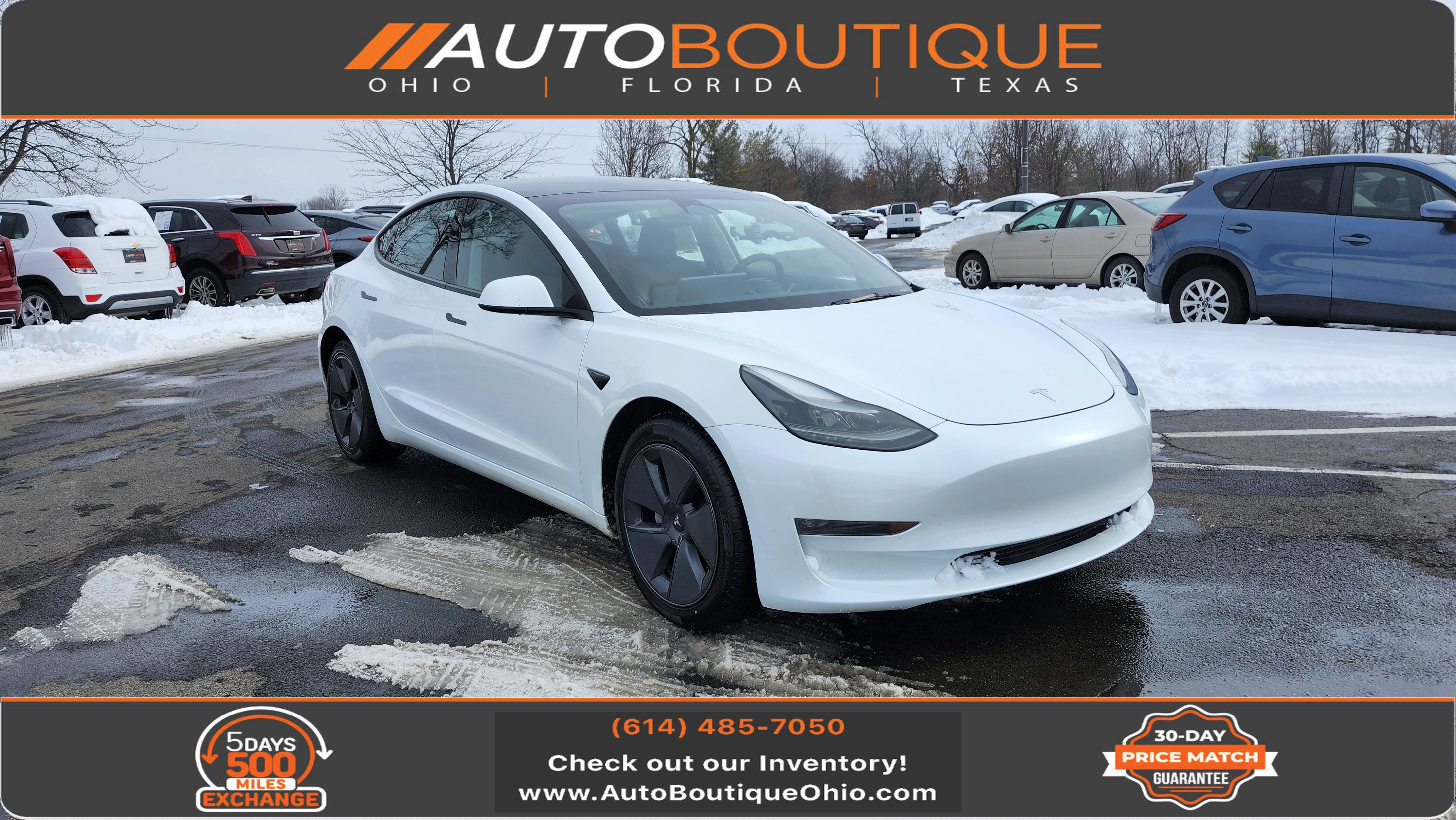 Used 2023 Tesla Model 3 Standard Range image 1