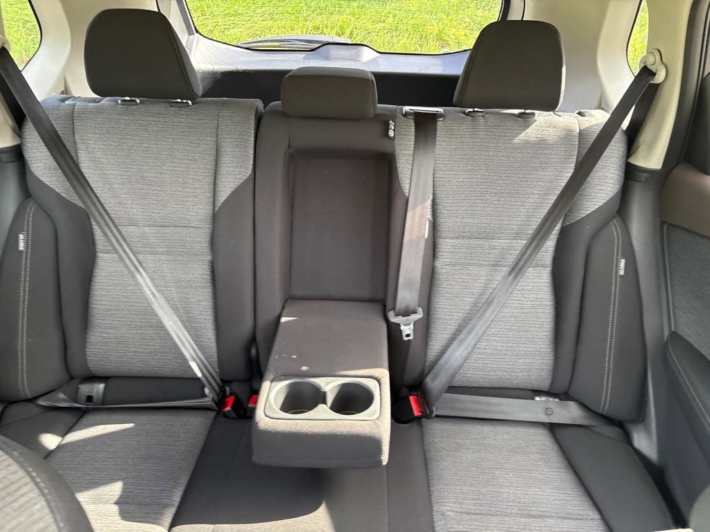 Used 2023 Nissan Rogue SV image 30