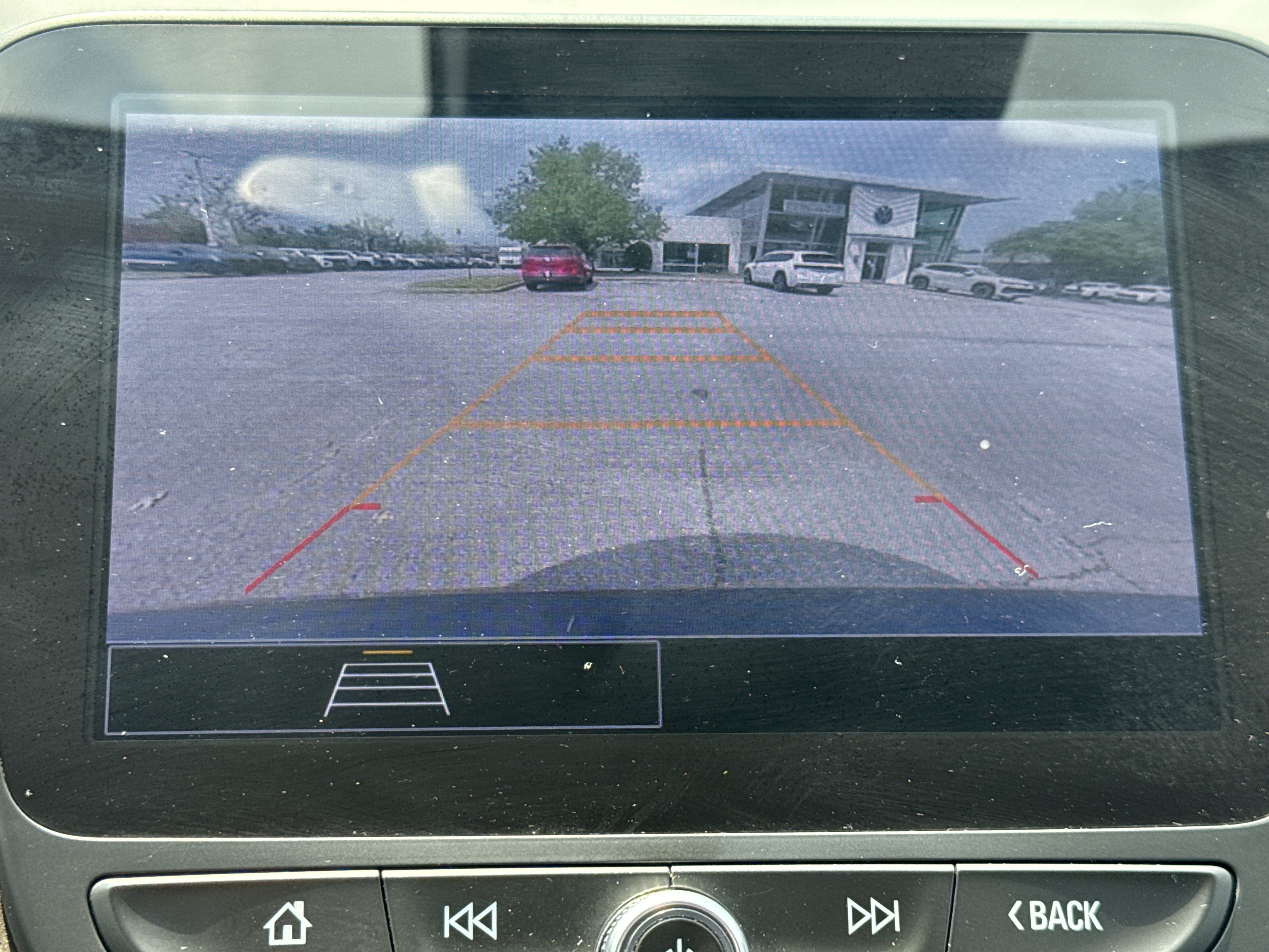 Used 2025 Chevrolet Malibu LT FWD image 13