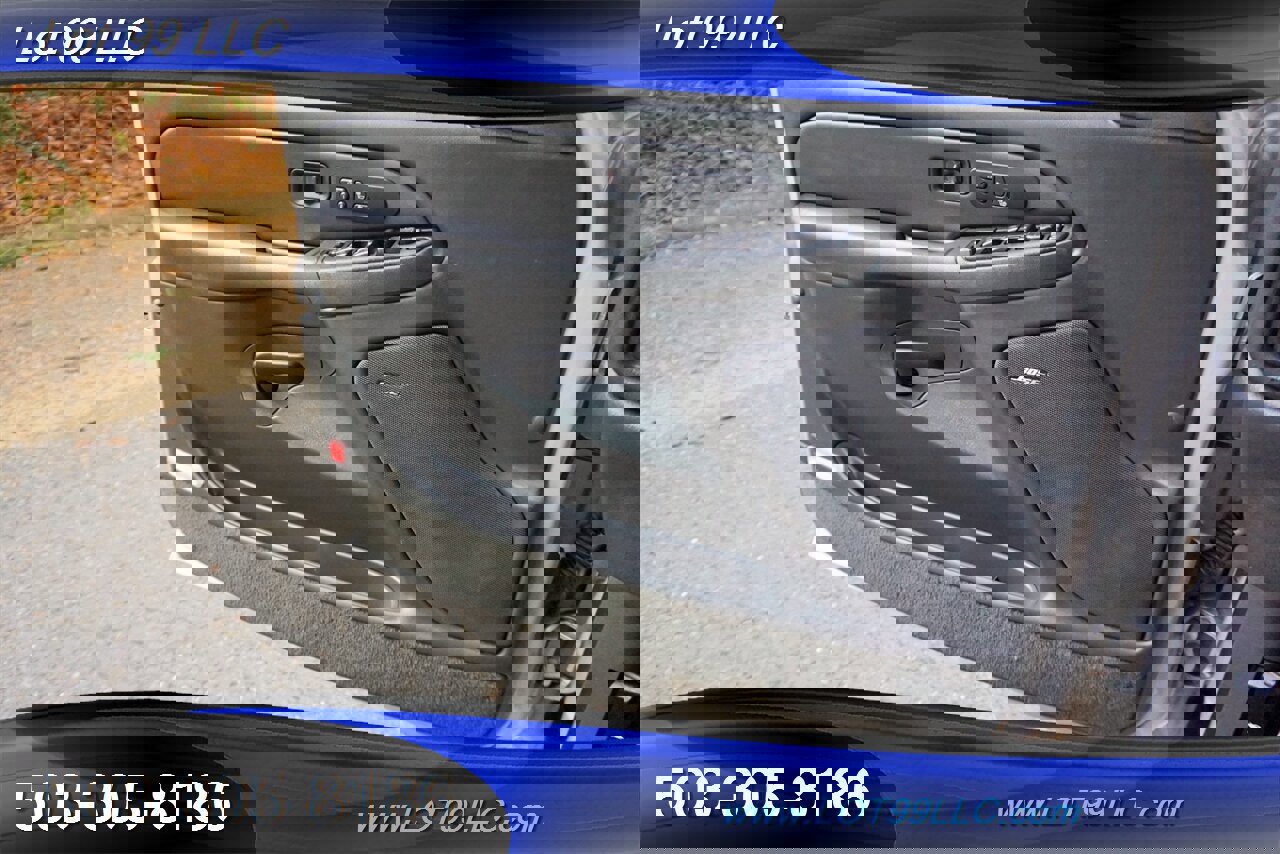 Used 2005 GMC Sierra 3500 SLT w/ Heavy-Duty Power Package image 25