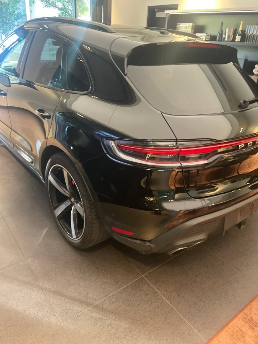Certified 2024 Porsche Macan S AWD/4WD image 5