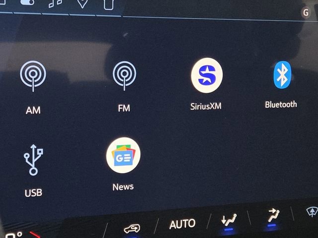 New 2026 Chevrolet Equinox EV LT image 5