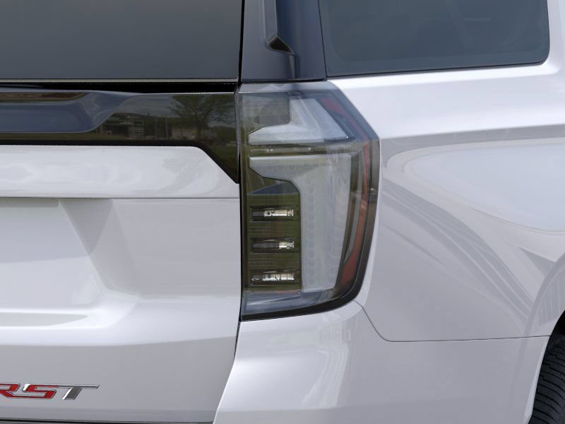 Certified 2025 Chevrolet Suburban RST w/ Comfort Package AWD/4WD image 11