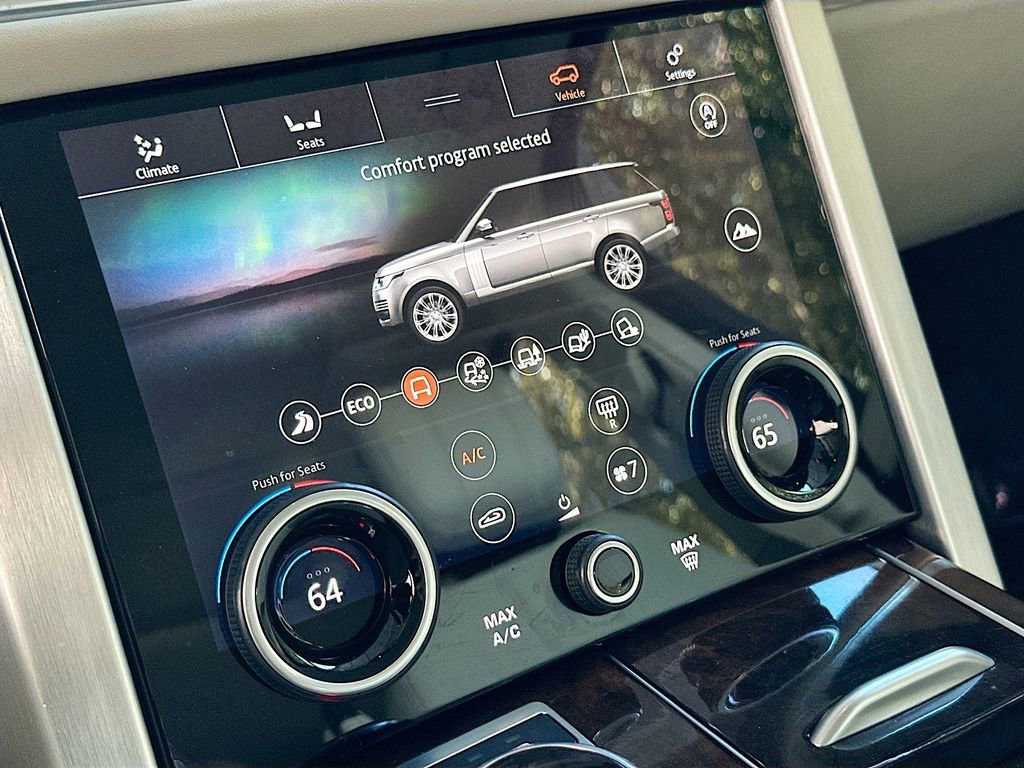 Used 2020 Land Rover Range Rover HSE image 15