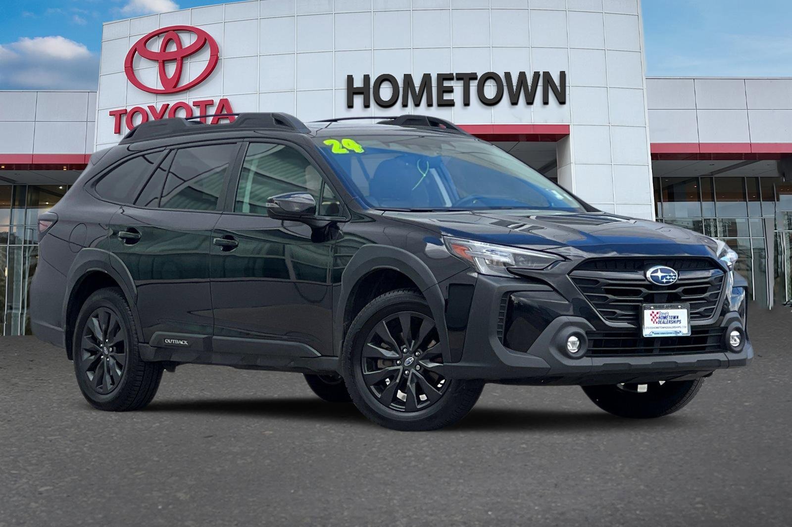 Used 2024 Subaru Outback Onyx Edition image 2