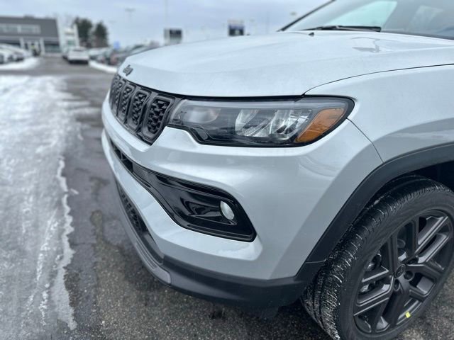 New 2026 Jeep Compass Limited image 9