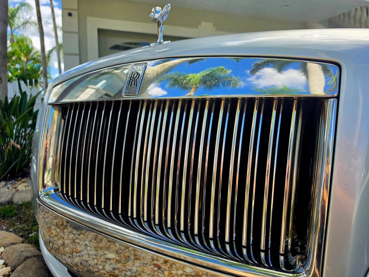 Used 2015 Rolls-Royce Ghost RWD image 4