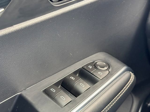 Certified 2025 GMC Acadia Elevation AWD/4WD image 26
