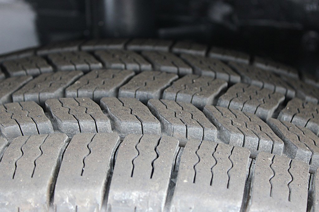 Used 2023 Ford Transit 250 148 High Roof w/ Load Area Protection Package image 30